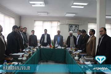 جلسه با مدیریت و کارشناسان  سازمان مدیریت در اداره کل دامپزشکی استان همدان