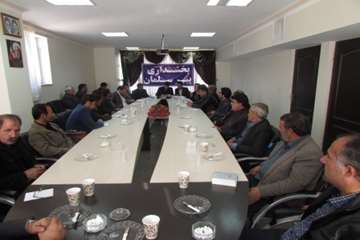 نشست دهیاران با دامپزشکی و ادارات بخشداری پیرسلمان