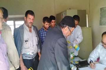 توزیع سم و آموزش نحوه استفاده از آن