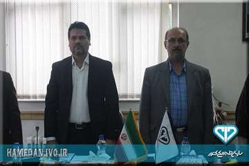 جلسه با مدیریت و کارشناسان  سازمان مدیریت در اداره کل دامپزشکی استان همدان
