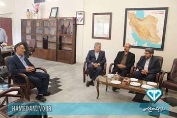 دیدار مدیر کل و معاون توسعه اداره کل دامپزشکی استان با رئیس و معاونین سازمان مدیریت استان