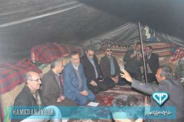 بازدید مدیرکل دامپزشکی و ئیس سازمان برنامه و بودجه استان همدان از فعالیت های اکیپ های واکسیناسیون دا