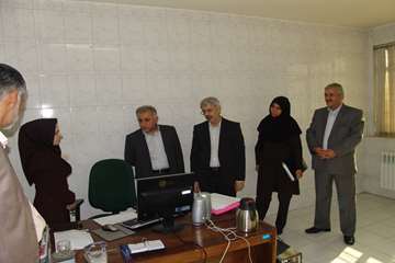 بازديد دكتر دستور از اداره كل دامپزشكي استان همدان