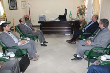 دیدار دکتر رسولی و همکاران اداره دامپزشکی با فرماندار شهرستان اسدآباد