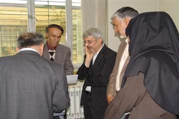 بازديد دكتر دستور از اداره كل دامپزشكي استان همدان