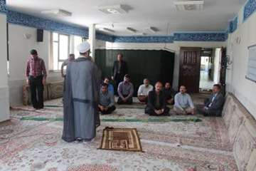 تجلیل از جانبازان شاغل در اداره کل دامپزشکی استان همدان در روز جانباز