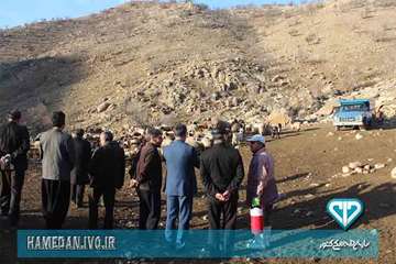 بازدید مدیرکل دامپزشکی و ئیس سازمان برنامه و بودجه استان همدان از فعالیت های اکیپ های واکسیناسیون دا