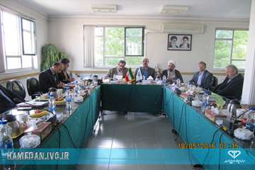 بازدید دکتر هاشم زاده از اداره کل دامپزشکی استان همدان و آزمایشگاه مرکزی دامپزشکی