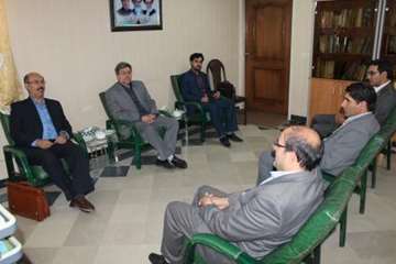 دیدار دکتر رسولی و همکاران اداره دامپزشکی با فرماندار شهرستان اسدآباد