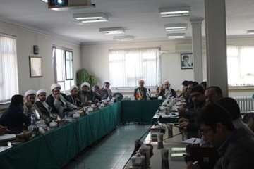 کلاس آموزشی ضابطین قضایی برای ناظرین بهداشتی و شرعی 