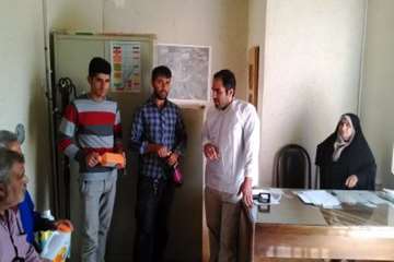 توزیع سم و آموزش نحوه استفاده از آن