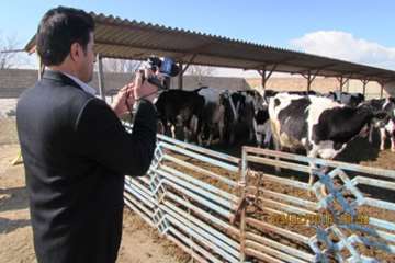 بازدید نماینده صداوسیما از عملکرد واکسیناسیون