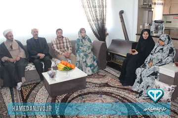دیدار با خانواده محترم شهدا در دهه مبارک فجر(خانواده شهید همتی)