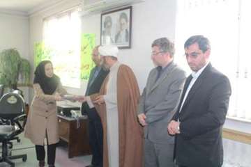 تجلیل از بانوان شاغل در اداره کل دامپزشکی به مناسبت بزرگداشت روز زن