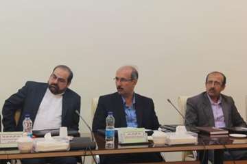 سومین همایش منطقه ای بیماری های قابل انتقال بین انسان و حیوان