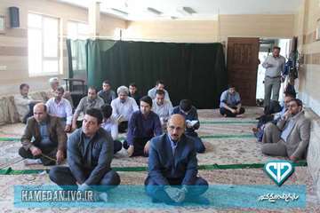 برگزاری کلاس قرائت قرآن و تصیح قرائت نماز در ماه مبارک رمضان