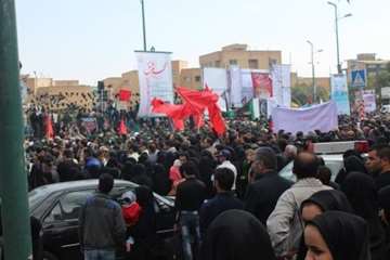 شرکت در مراسم تشییع پیکر شهدای مدافع حرم استان همدان