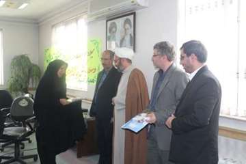 تجلیل از بانوان شاغل در اداره کل دامپزشکی به مناسبت بزرگداشت روز زن