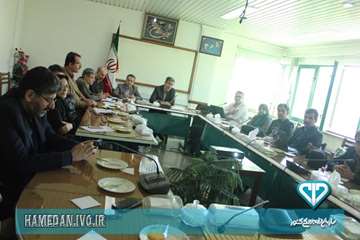 برگزاری ستاد آنفلوانزا در محل استانداری همدان