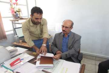 بازدید مدیرکل از اداره اسدآباد