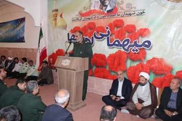 مراسم بزرگداشت مقام شهدا و گل باران مزار شهدا گلزار شهدا استان