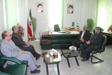 دیدار مدیر کل دامپزشکی استان با فرماندار شهرستان نهاوند