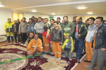 کلاس آموزشی برای کارکنان شهرداری در خصوص بیماری آنفلوانزا پرندگان