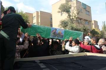 شرکت در مراسم تشییع پیکر شهدای مدافع حرم استان همدان