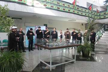 مراسم سینه زنی در اداره کل دامپزشکی استان همدان در روز عاشورا توسط اکیپ های نظارت شرعی و بهداشتی