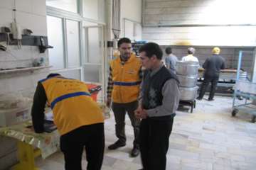 بازدید از مراکز عرضه مواد خام دامی شهرستان رزن