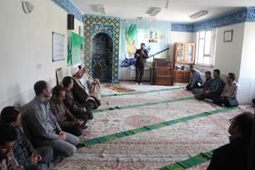 مراسم بزرگداشت عید غدیرخم و 14 مهر در دامپزشکی استان همدان