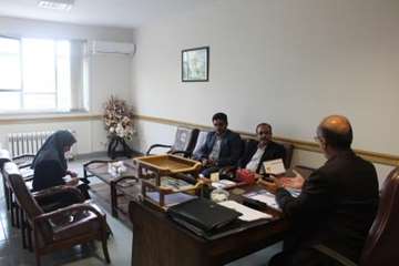 دیدار مدیر کل دامپزشکی استان همدان با اصحاب رسانه در 14 مهر ماه