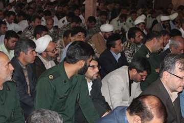 مراسم بزرگداشت مقام شهدا و گل باران مزار شهدا گلزار شهدا استان