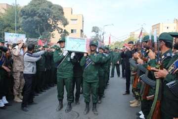 شرکت در مراسم تشییع پیکر شهدای مدافع حرم استان همدان