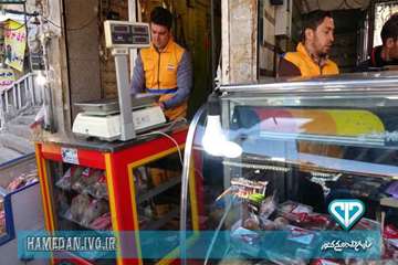 بازرسی از مراکز عرضه مواد خام دامی به همراه صدا و سیمای استان
