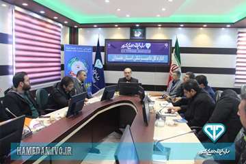 جلسه ستاد پیشگیری و مبارزه با بیماری آنفلوانزای فوق حاد در اداره کل دامپزشکی استان همدان