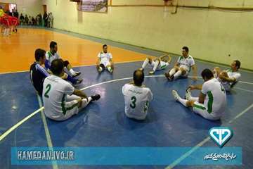 شرکت تیم فوتسال اداره کل دامپزشکی استان همدان در مسابقات فوتسال ویژه ایام الله دهه مبارک فجر