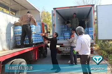 اهدای کمکهای کارکنان دامپزشکی استان به زلزله زدگان غرب کشور