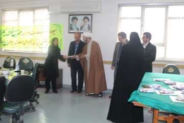 تجلیل از بانوان شاغل در اداره کل دامپزشکی به مناسبت بزرگداشت روز زن