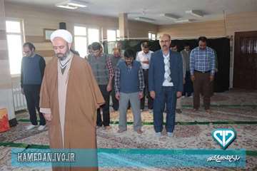 تجلیل از فعالان عرصه نماز و برپایی نماز جماعت در اداره کل دامپزشکی استان همدان