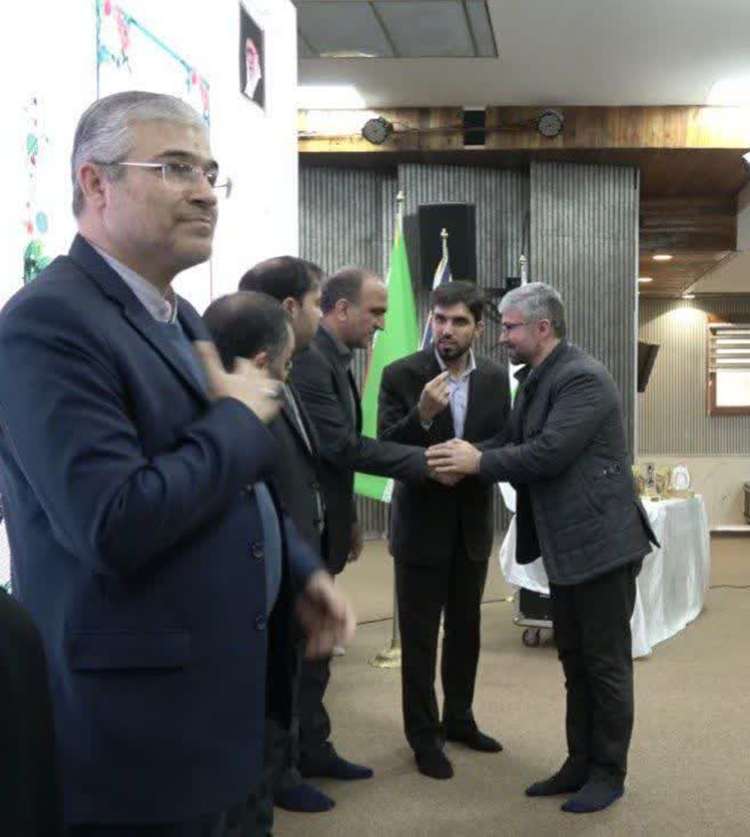 درخشش دامپزشکی استان همدان در جشنواره ملی رویش خوشه‌ها