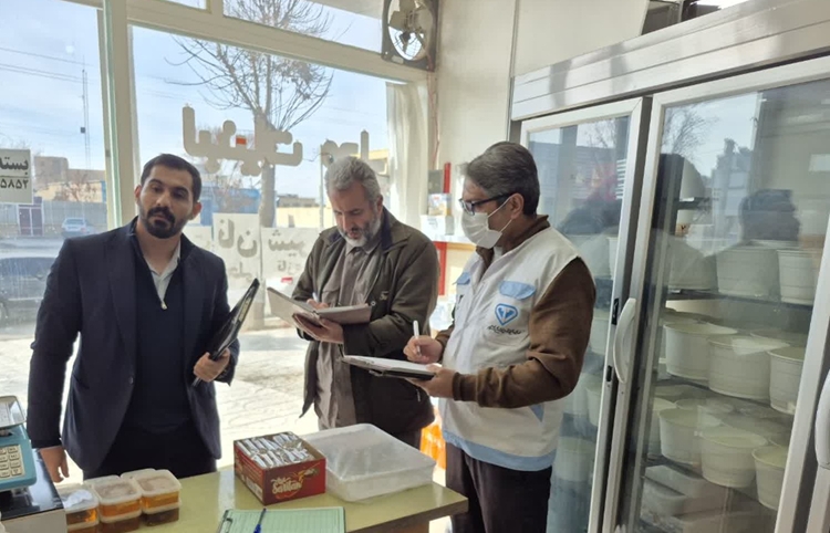 تشدید نظارت بهداشتی اداره دامپزشکی شهرستان کبودرآهنگ بر واحدهای لبنیاتی